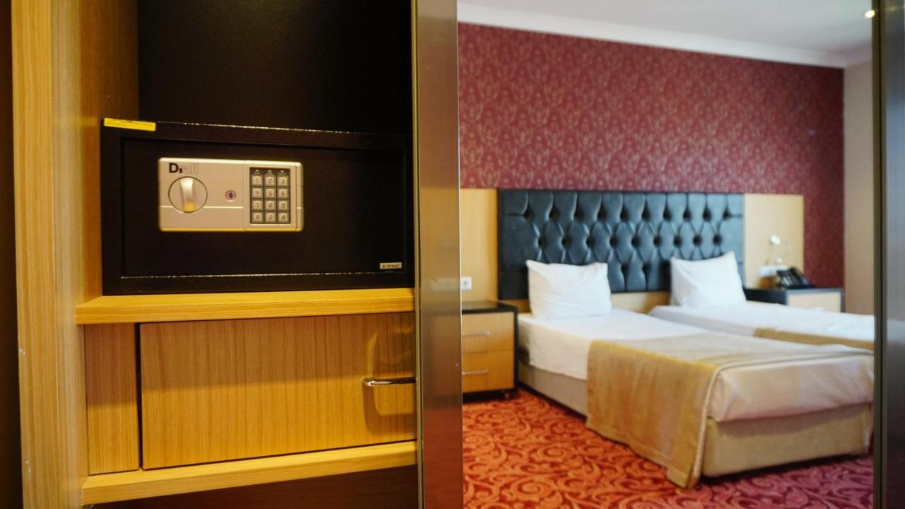 Vois Hotel Atasehir & Spa Istanbul Exteriör bild